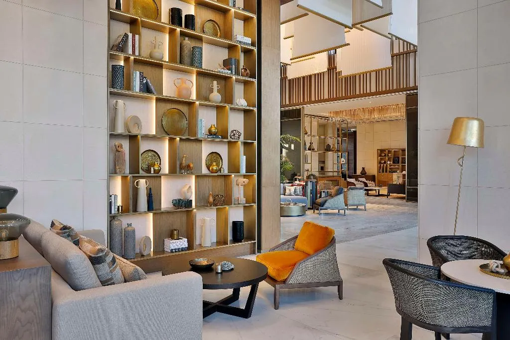 Lobby, Conrad Rabat Arzana, Rabat