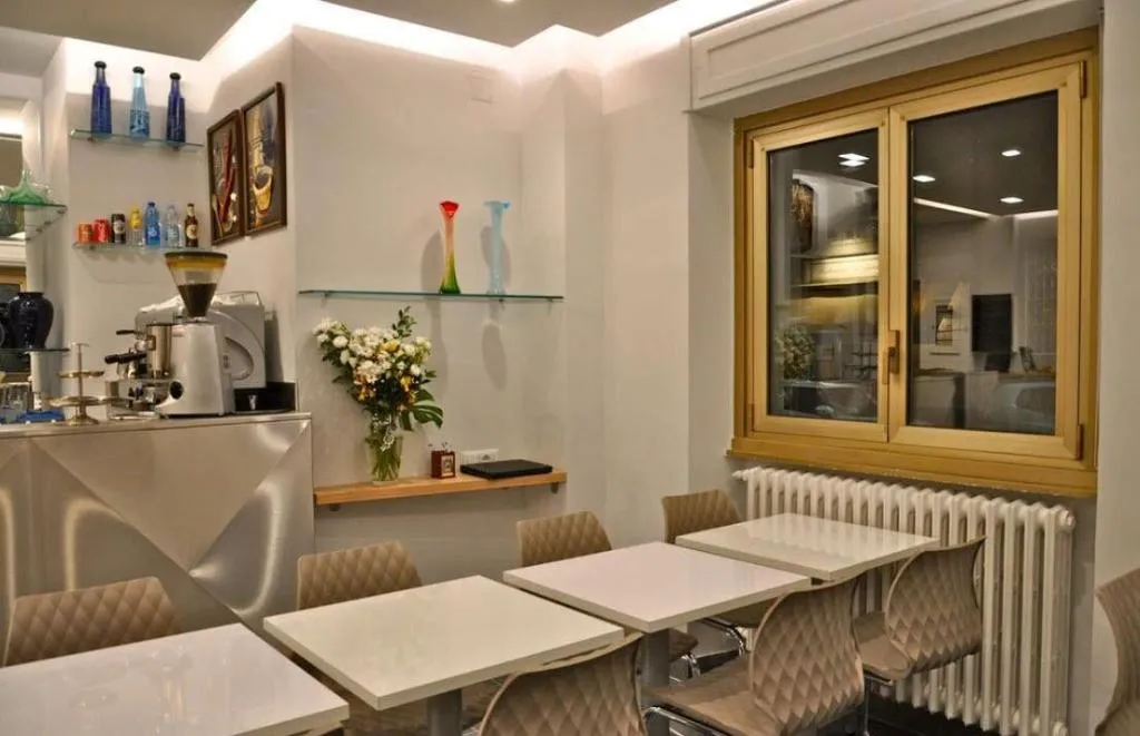 Bar, Hotel Dover, Milan