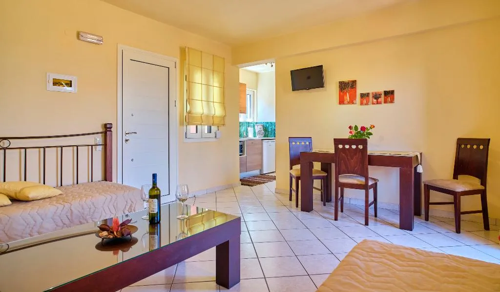SUITE SIDE SEA VIEW Room, Chrismos Luxury Suites & Studios, Corfu