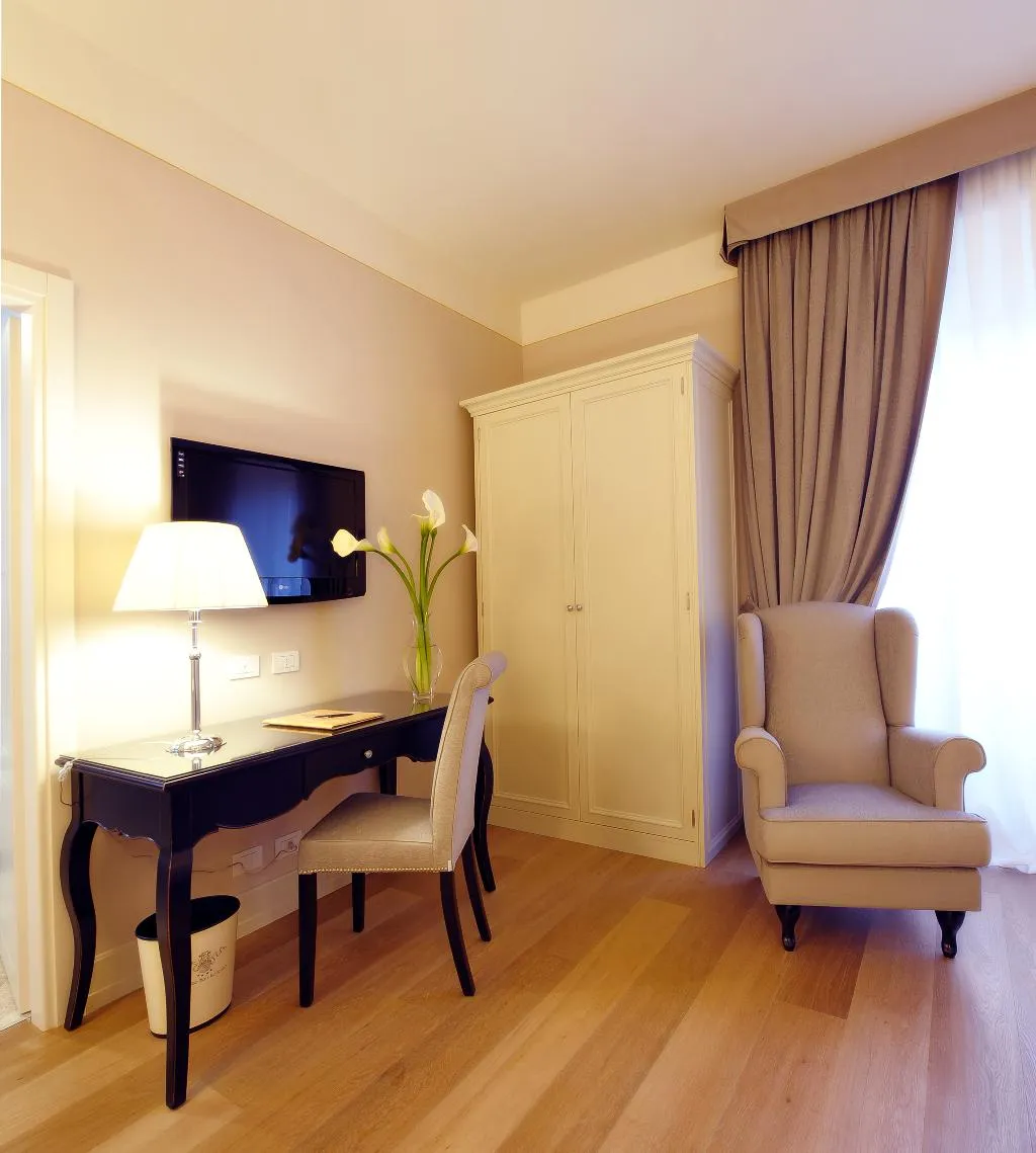 DOUBLE SUPERIOR Room, Palazzo San Lorenzo Hotel & Spa, Florence