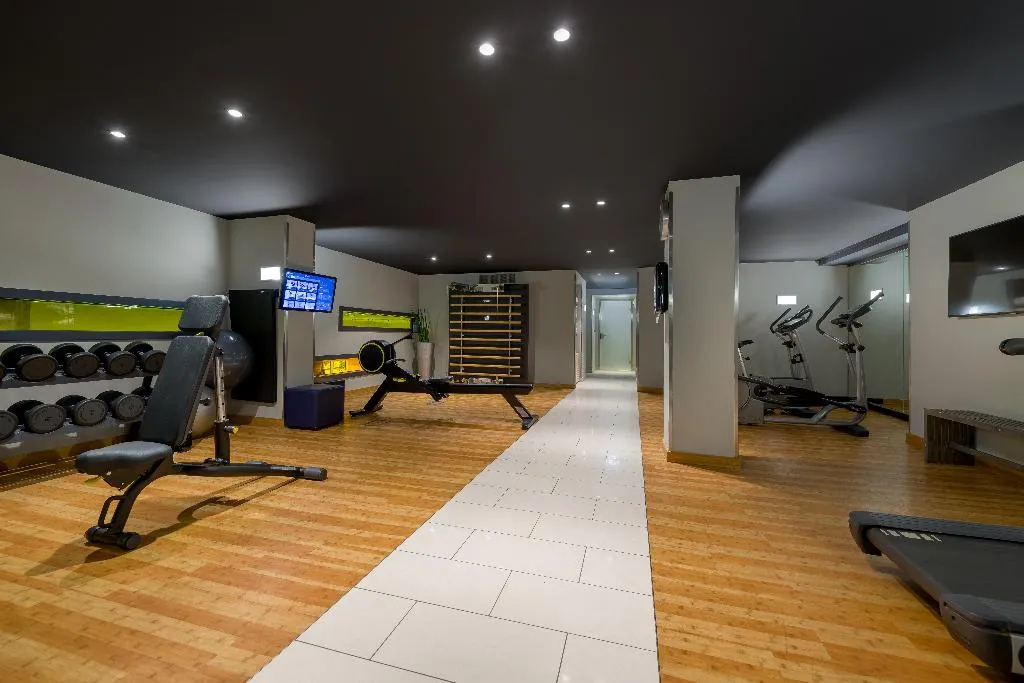 Sports and Entertainment, Movenpick Hotel Amsterdam City Centre, Amsterdam