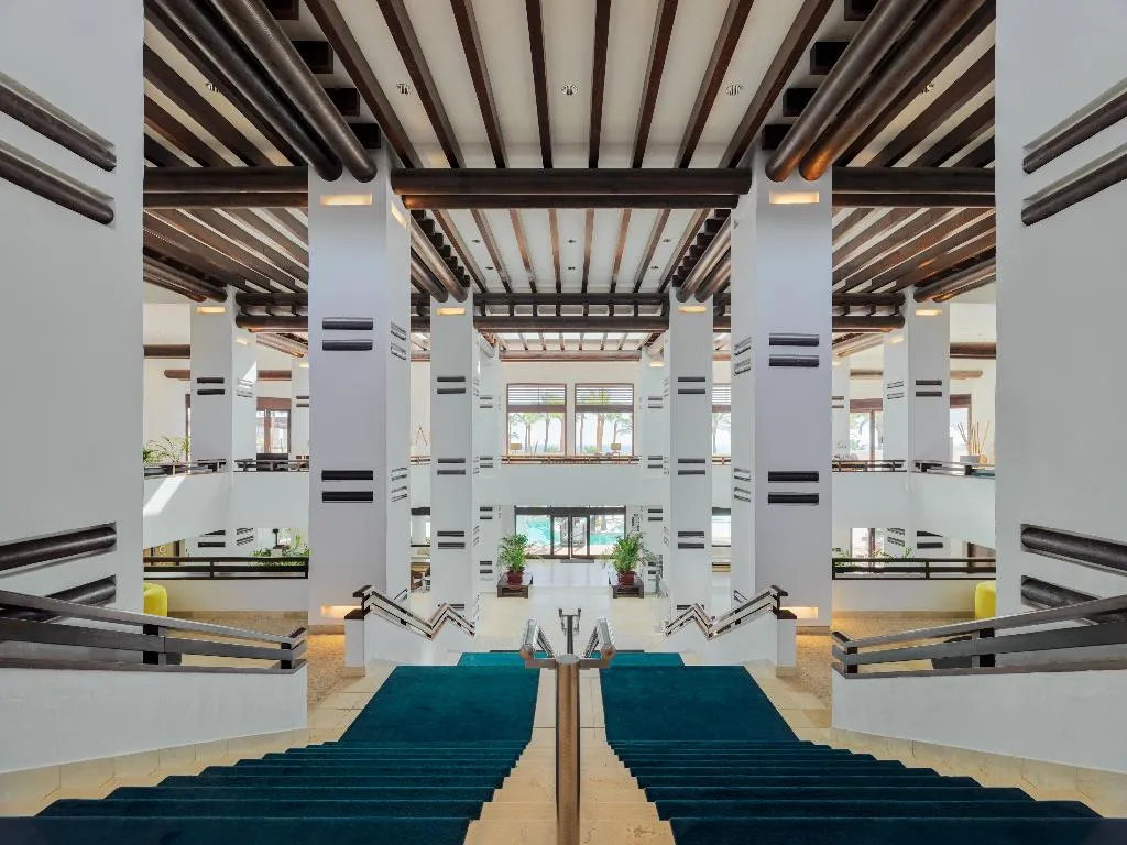 Lobby, H10 Estepona Palace, Costa Del Sol