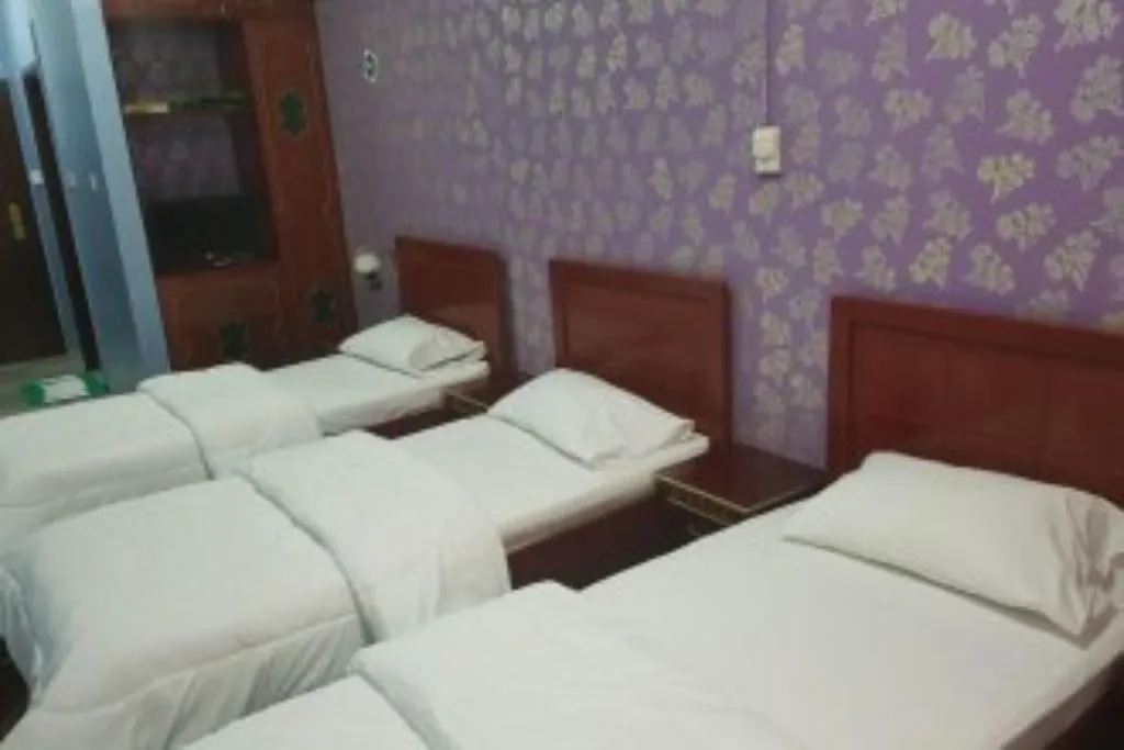 TRIPLE STANDARD Room, Shalimar Park, Dubai