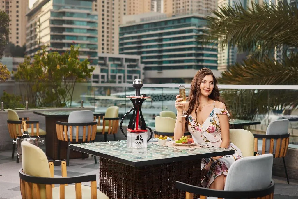 Restaurant, Crowne Plaza Dubai Marina, Dubai