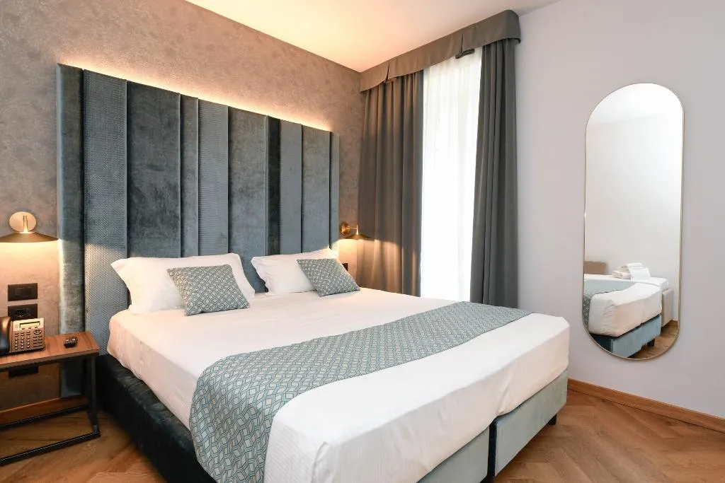 DOUBLE SUPERIOR Room, Palazzo Santo Spirito, Milan