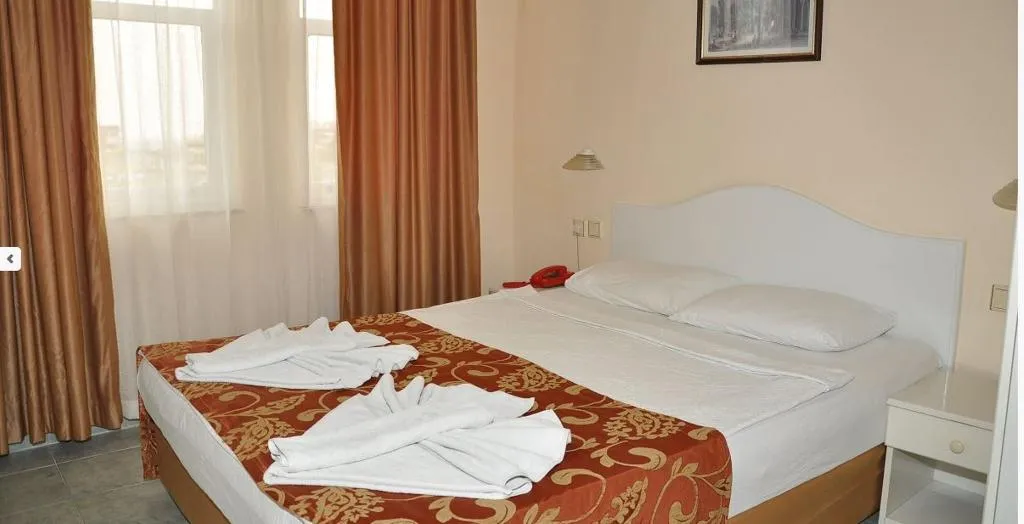 APARTMENT TWO BEDROOMS Room, Kleopatra South Star, Antalya