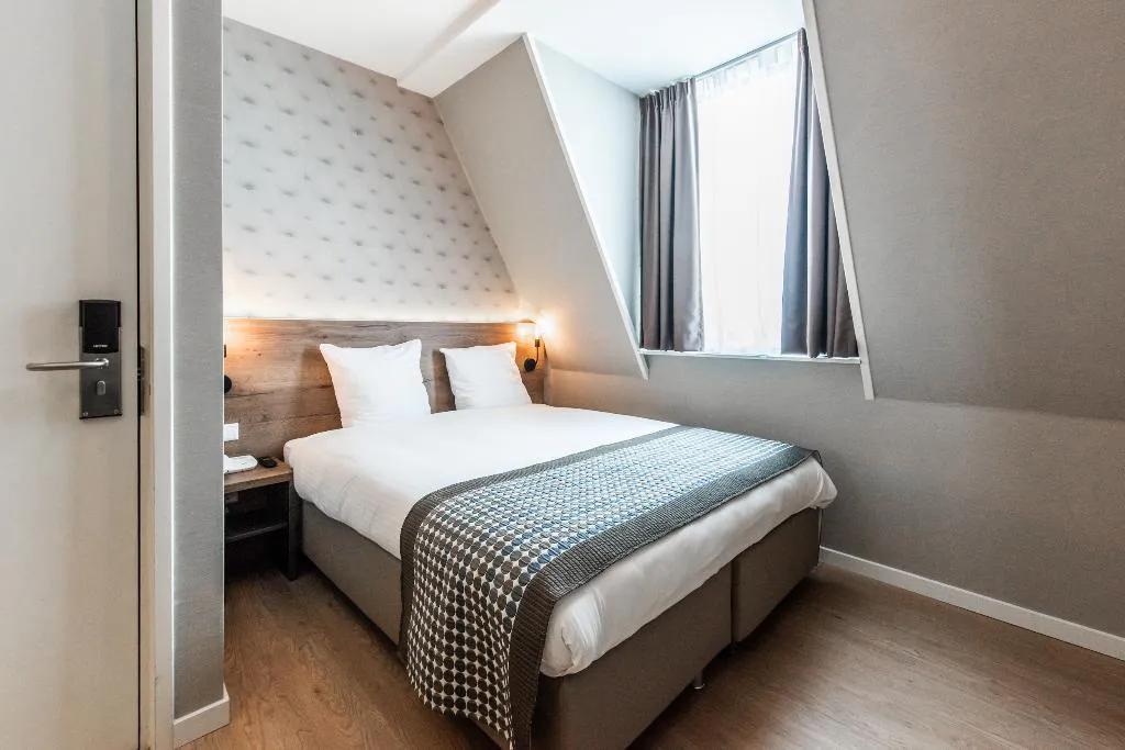 DOUBLE STANDARD Room, Melrose, Amsterdam