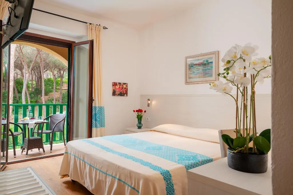 TRIPLE GARDEN VIEW Room, Hotel Dei Pini, Alghero
