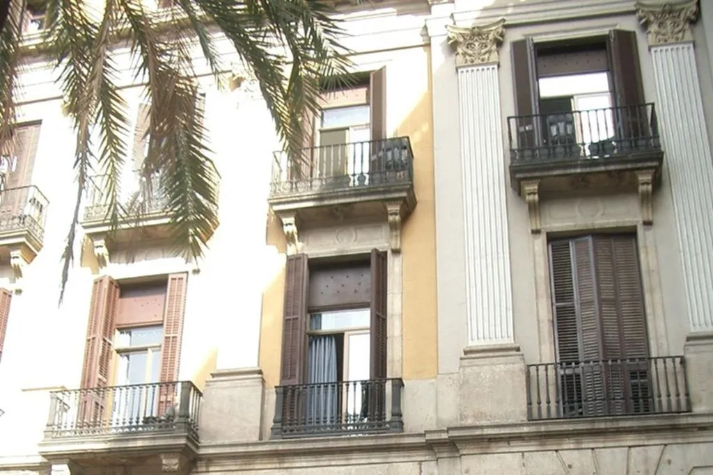 General view, Roma Reial, Barcelona