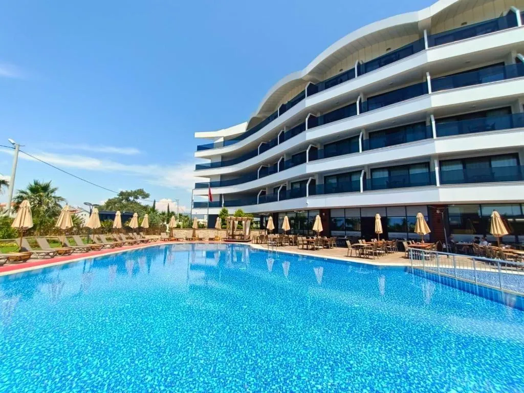 Sports and Entertainment, Seven For Life Thermal Hotel, Izmir