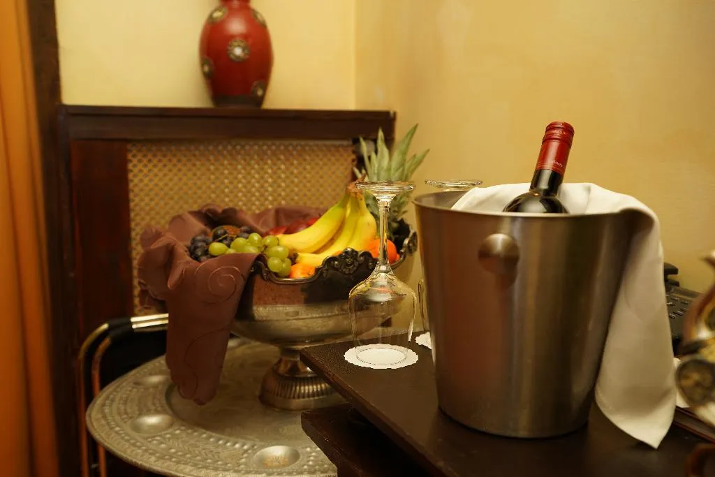 DOUBLE STANDARD Room, Hotel Villa Oriental, Frankfurt