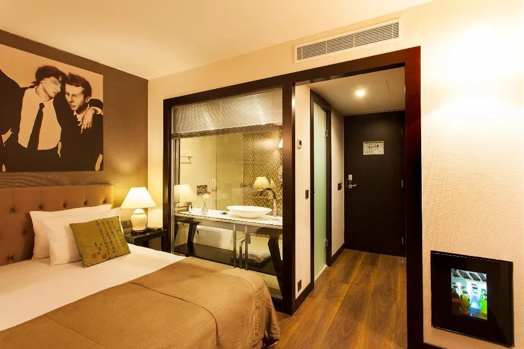 TRIPLE LUXURY Room, Quentin Berlin Hotel, Berlin