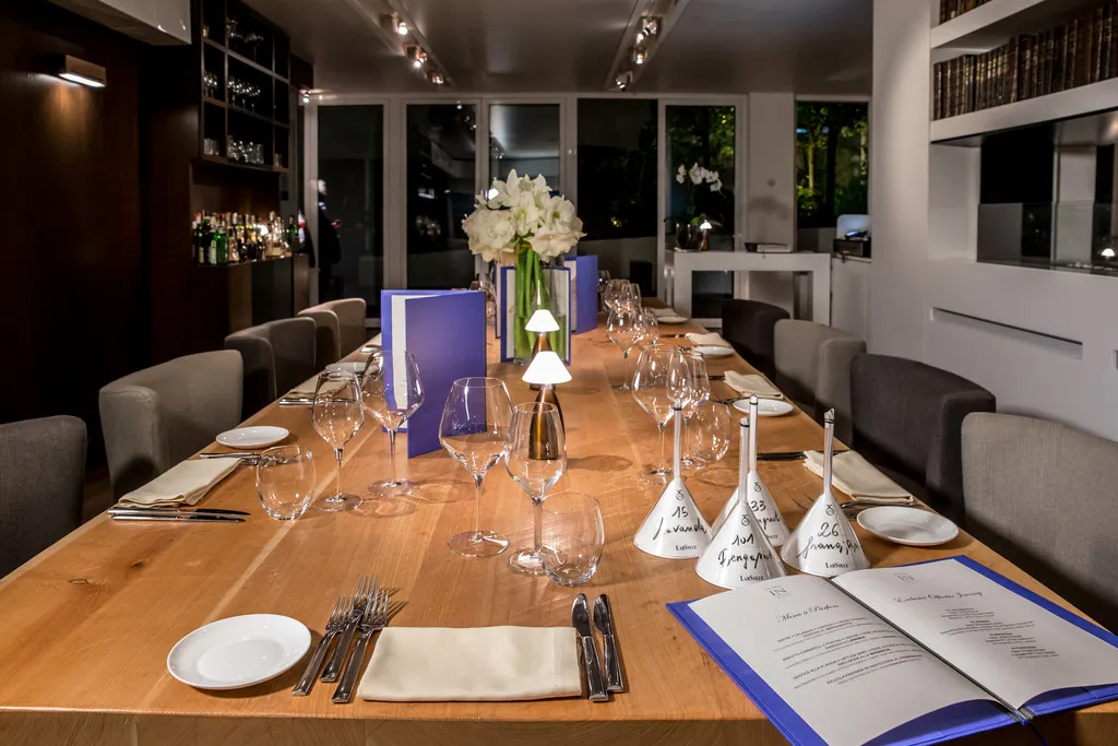 Restaurant, Magna Pars L'Hotel à Parfum, Milan