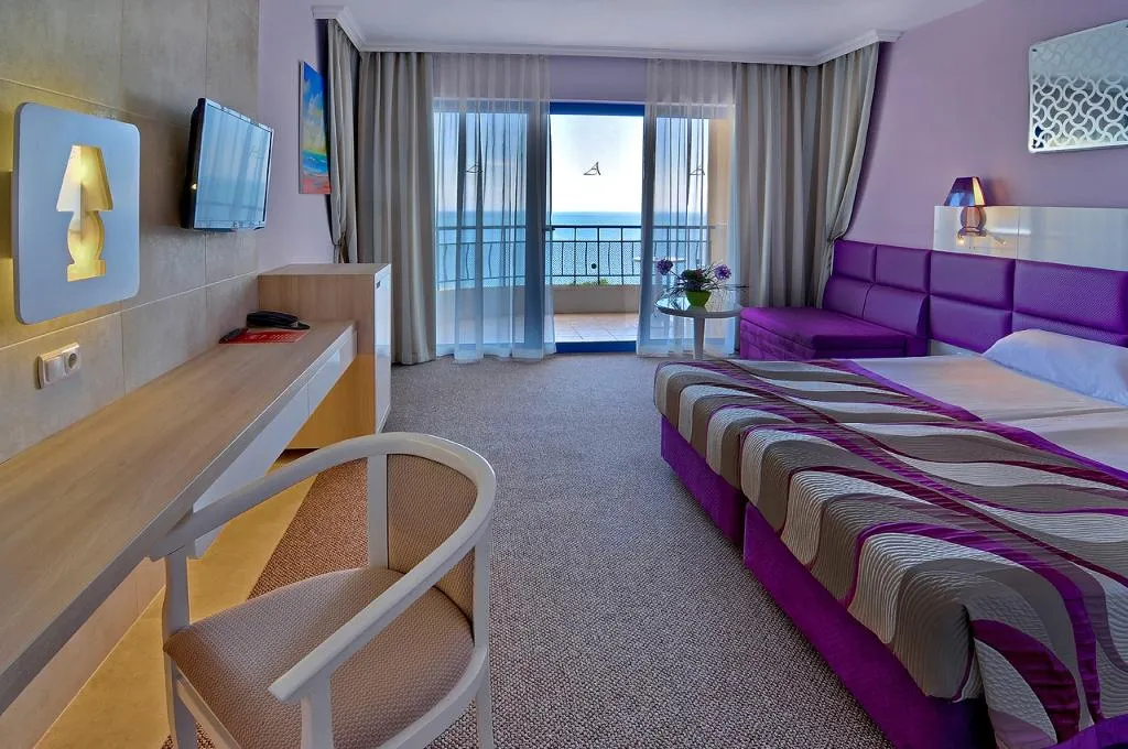 DOUBLE DELUXE SEA VIEW Room, Grifid Hotel Arabella, Varna