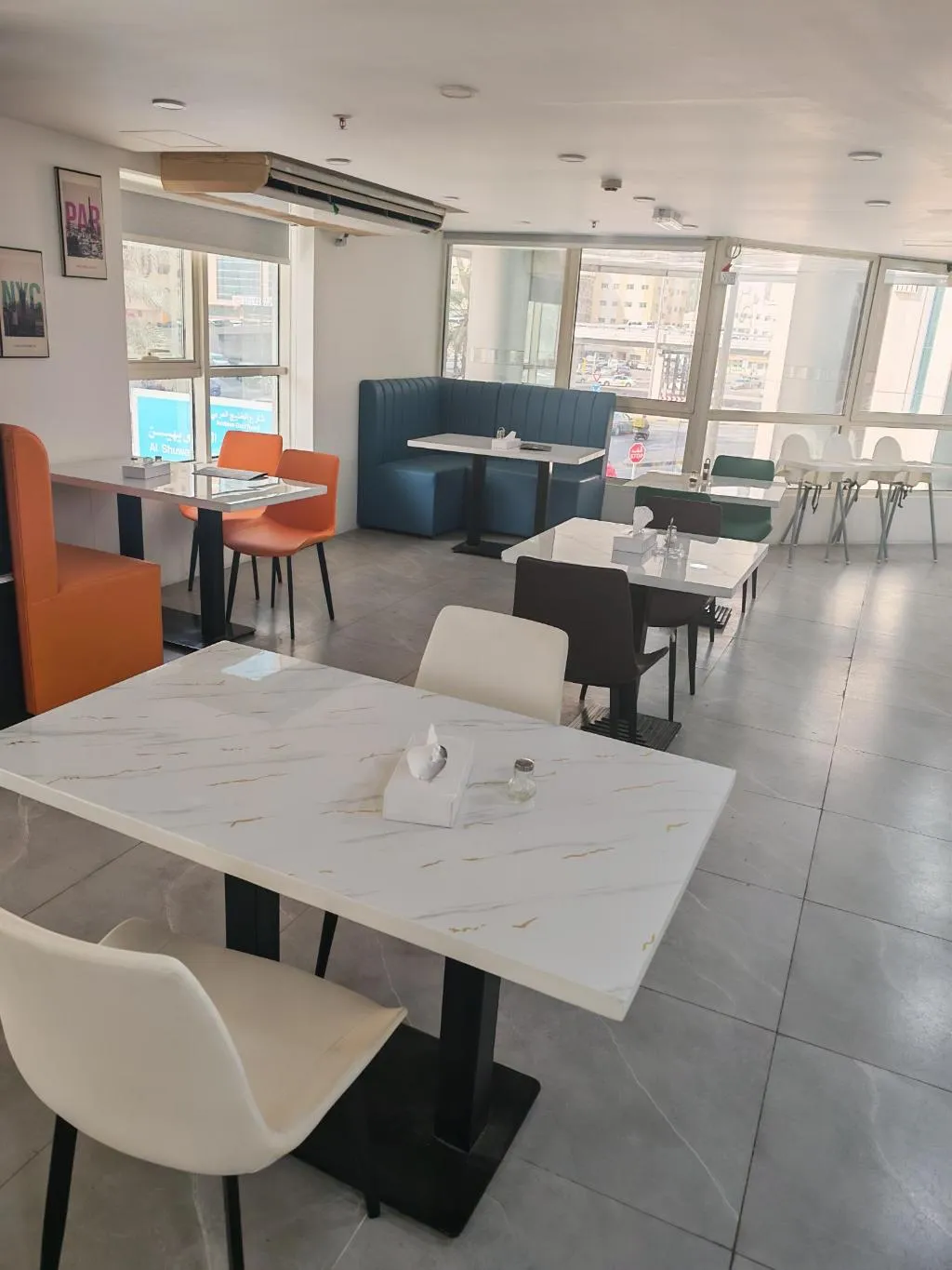 Restaurant, Aldar Hotel, Dubai
