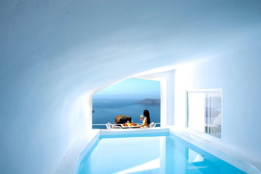 Room, Heavens Edge by Mr and Mrs White, Santorini