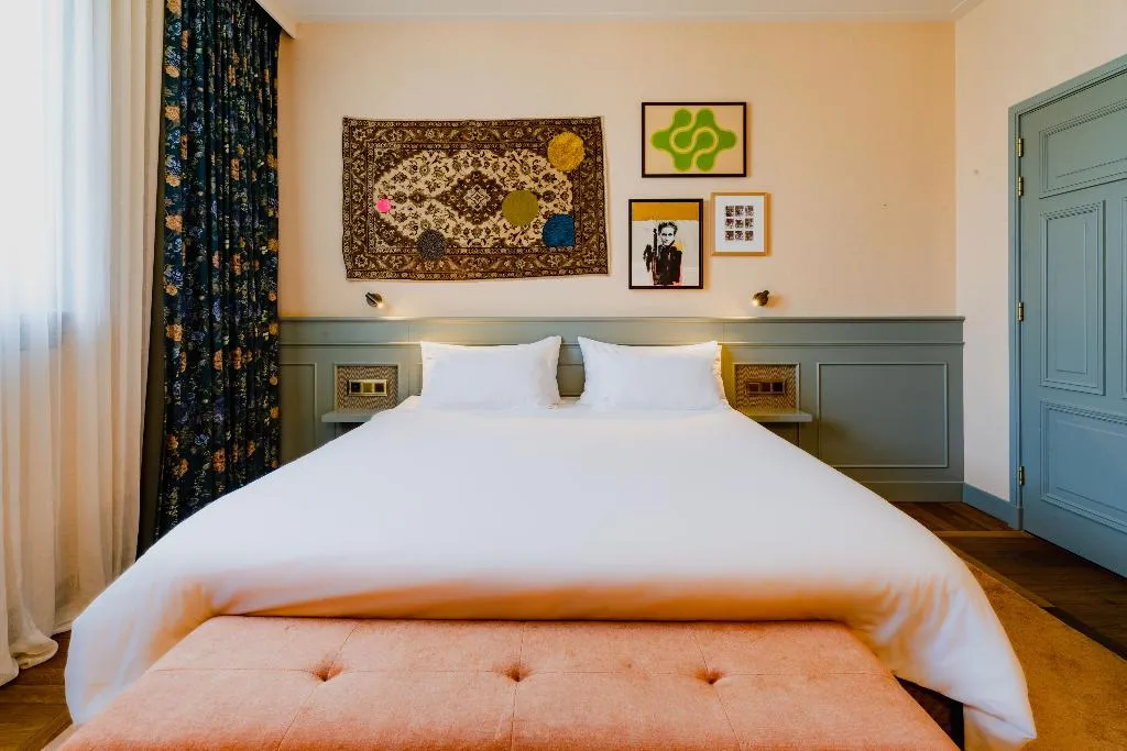 Room, Hotel Mercier, Amsterdam