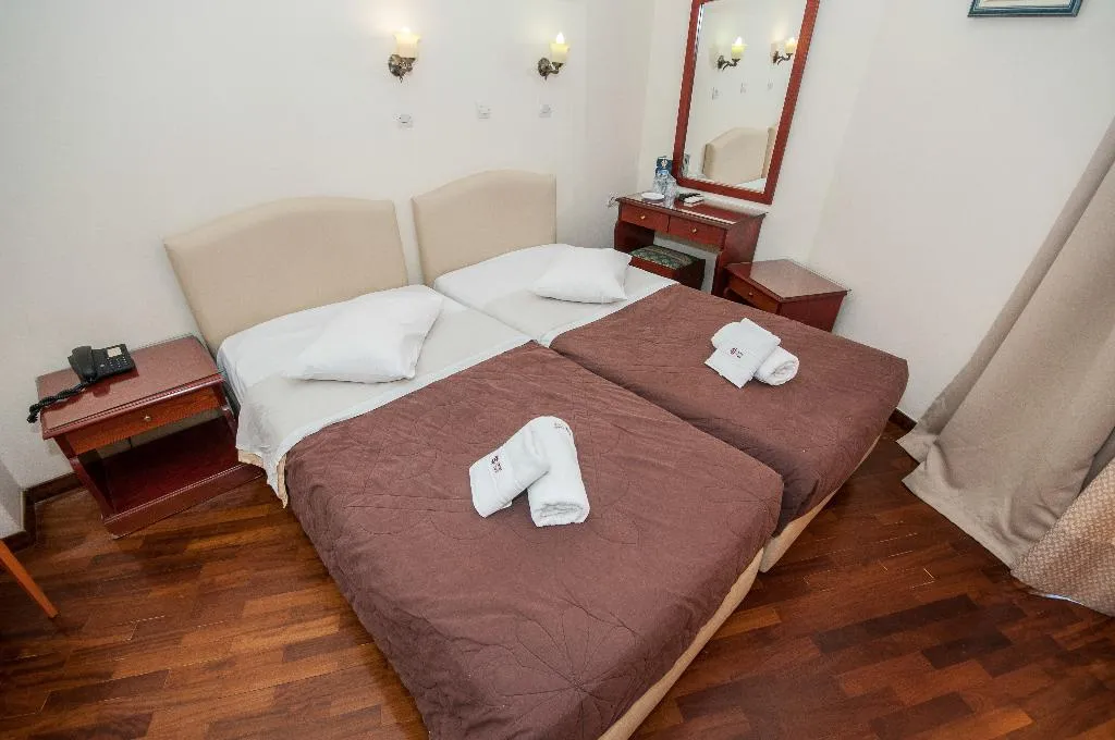 Double or Twin STANDARD Room, Cecil hotel, Athens