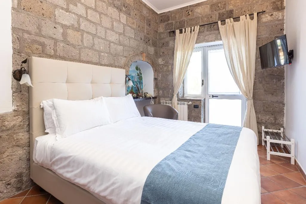 DOUBLE SUPERIOR Room, Casale Antonietta, Naples