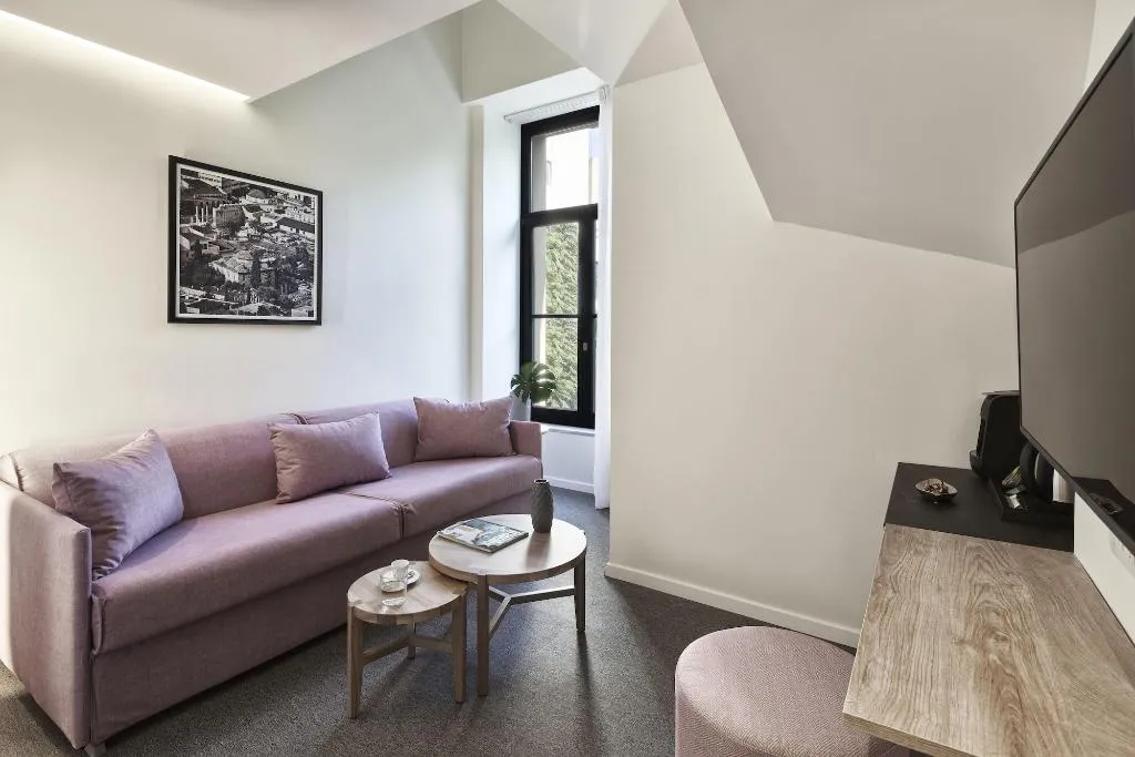 Room, NLH Monastiraki, Athens