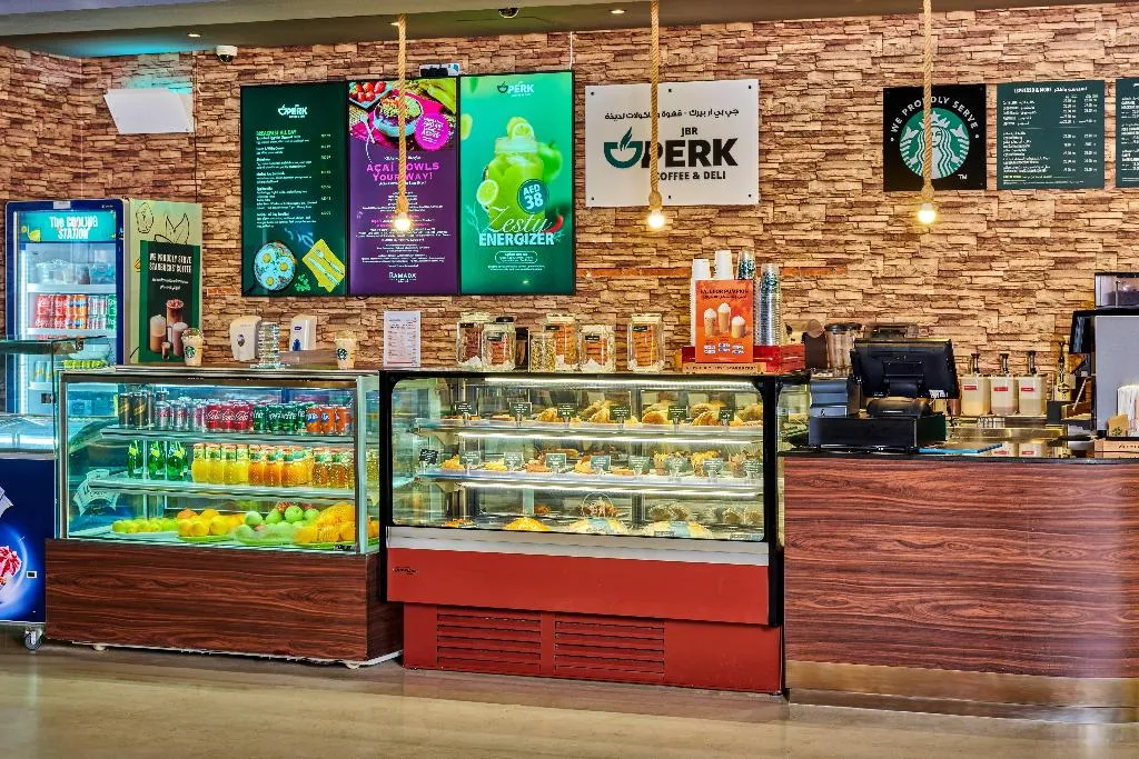 Restaurant, Ramada Hotel & Suites by Wyndham JBR, Dubai