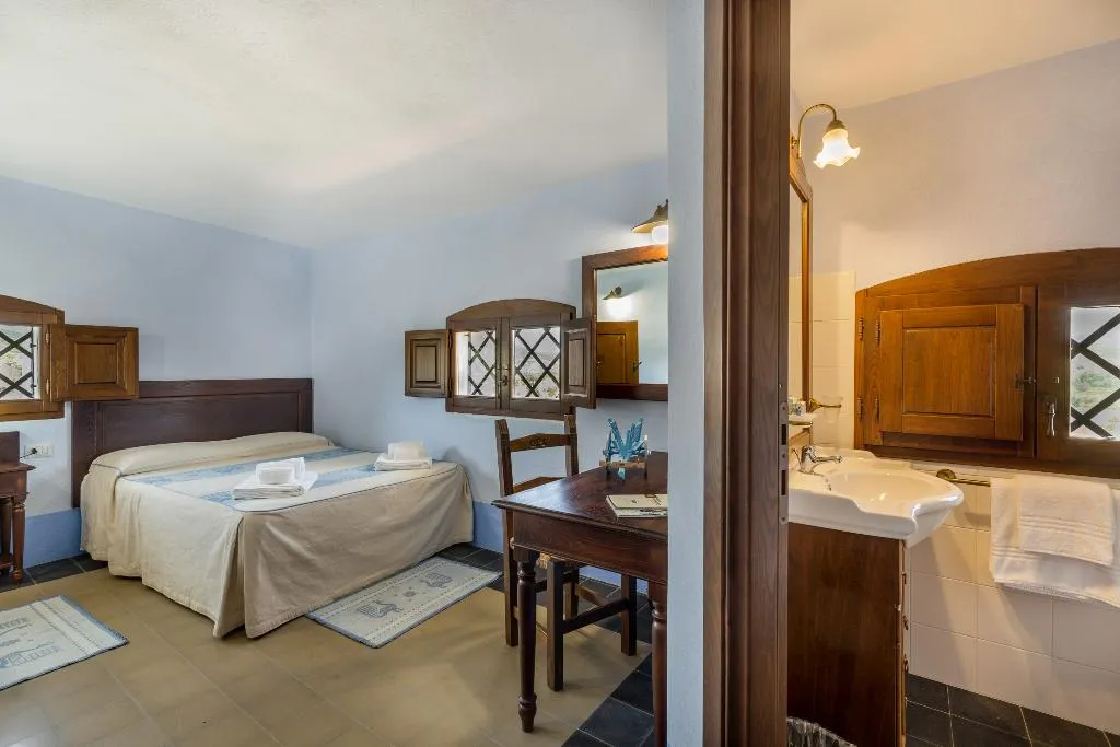 TRIPLE STANDARD Room, Castello Malicas, Olbia