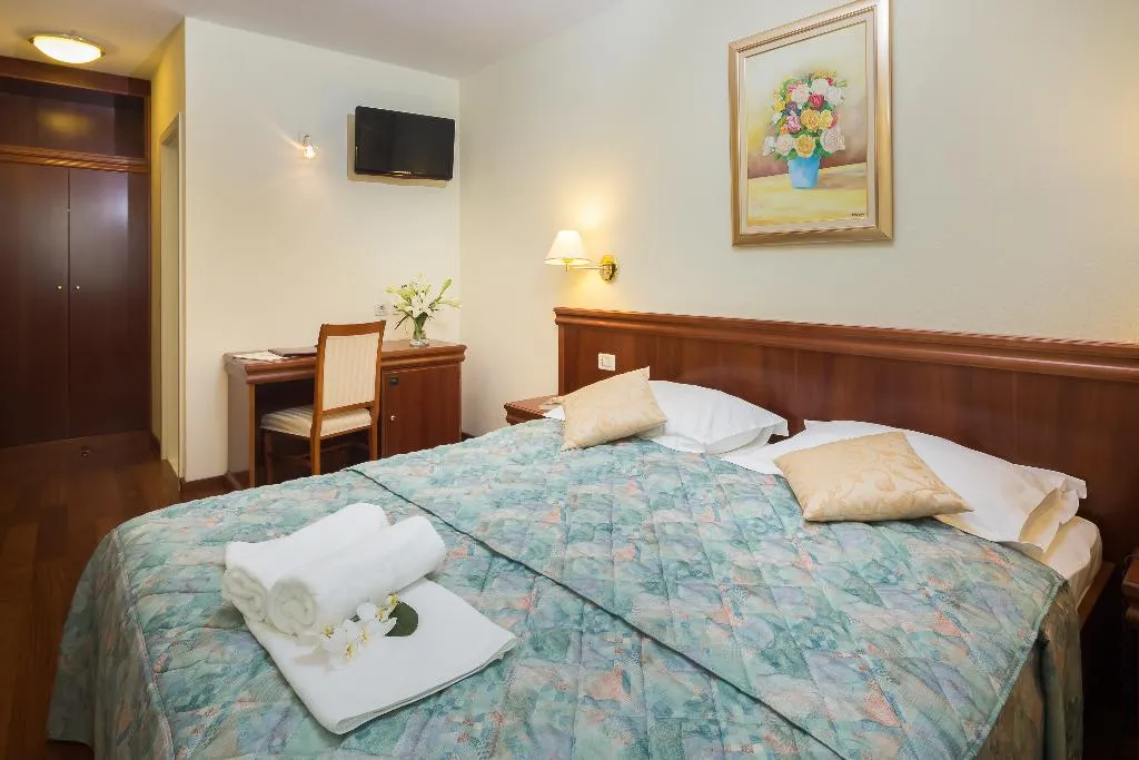 SINGLE STANDARD Room, Villa Bacchus, Split