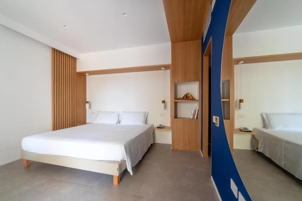 DOUBLE DELUXE WITH JACUZZI Room, Nabi Resort Glamping & Spa, Naples
