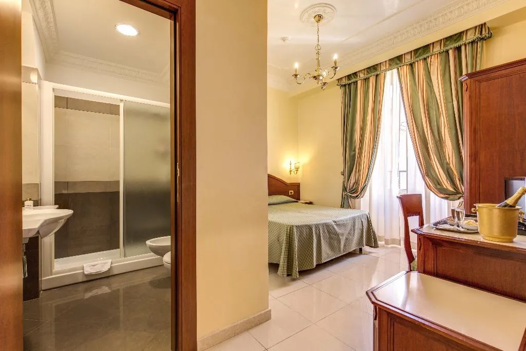 TRIPLE TWO BEDS Room, Contilia, Rome