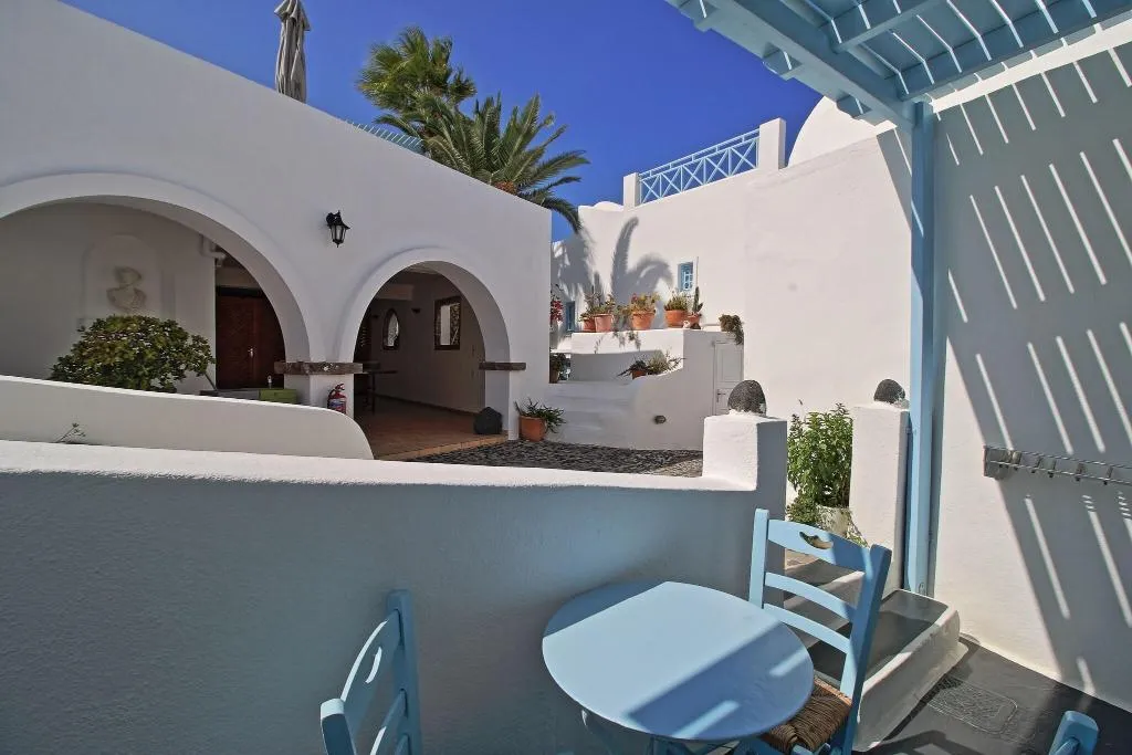 STUDIO WITH DOUBLE BED Room, Aethrio Sunset Village, Santorini