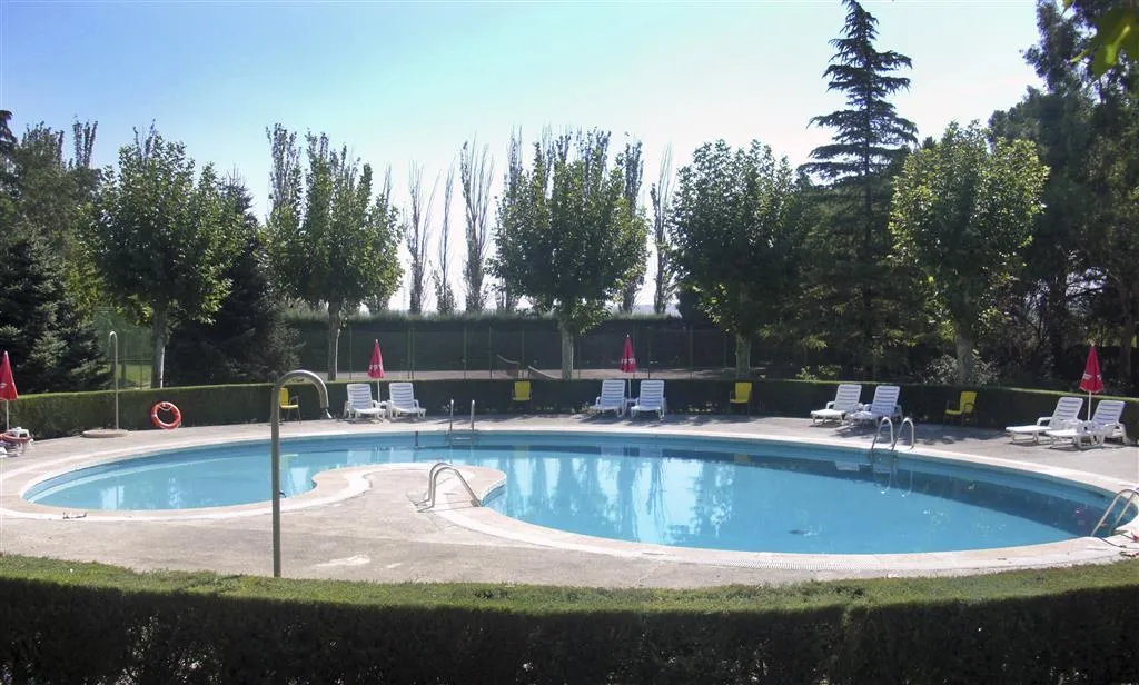 Pool, Gran Hotel Los Angeles, Madrid