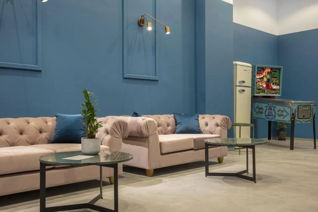 Lobby, Pame Paradiso, Athens