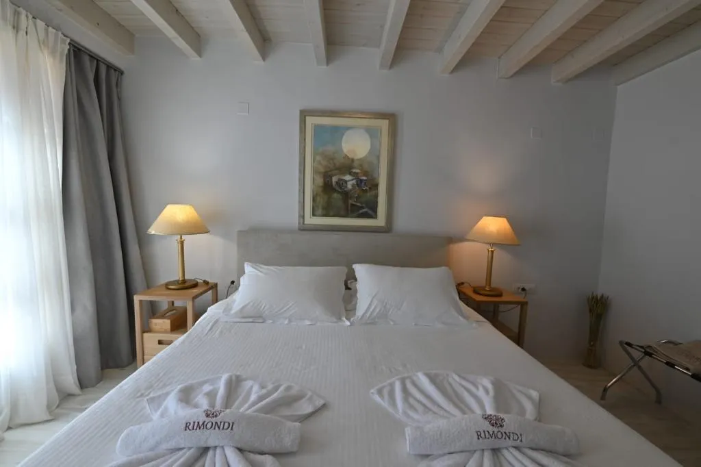 JUNIOR SUITE STANDARD Room, Rimondi Hotels Rethymnon, Crete