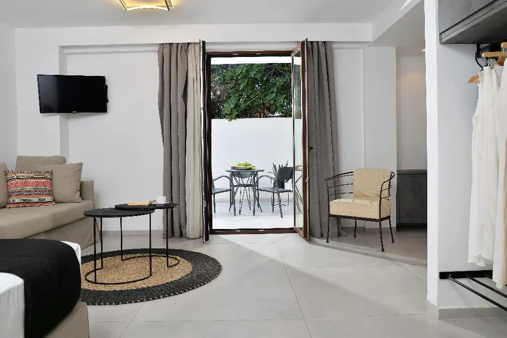 SUITE CLASSIC Room, Yianna Hotel, Kefallinia