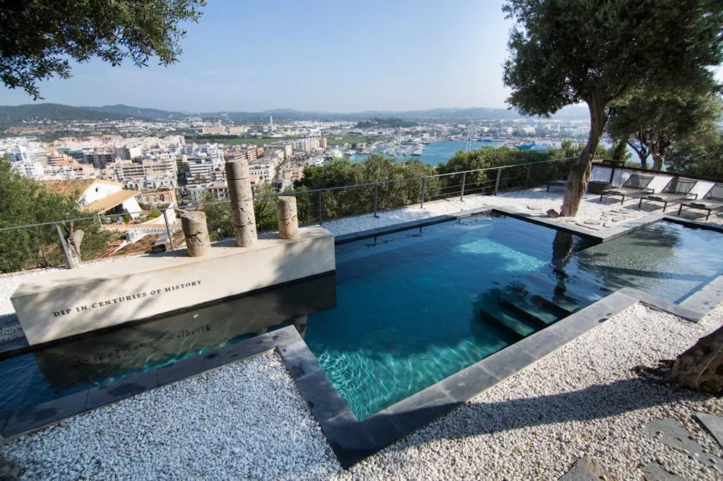 Terrace, Hotel Boutique La Torre del Canónigo, Ibiza