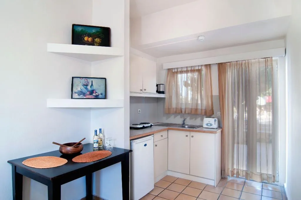 APARTMENT ONE BEDROOM Room, Ourania Apartments, Crete