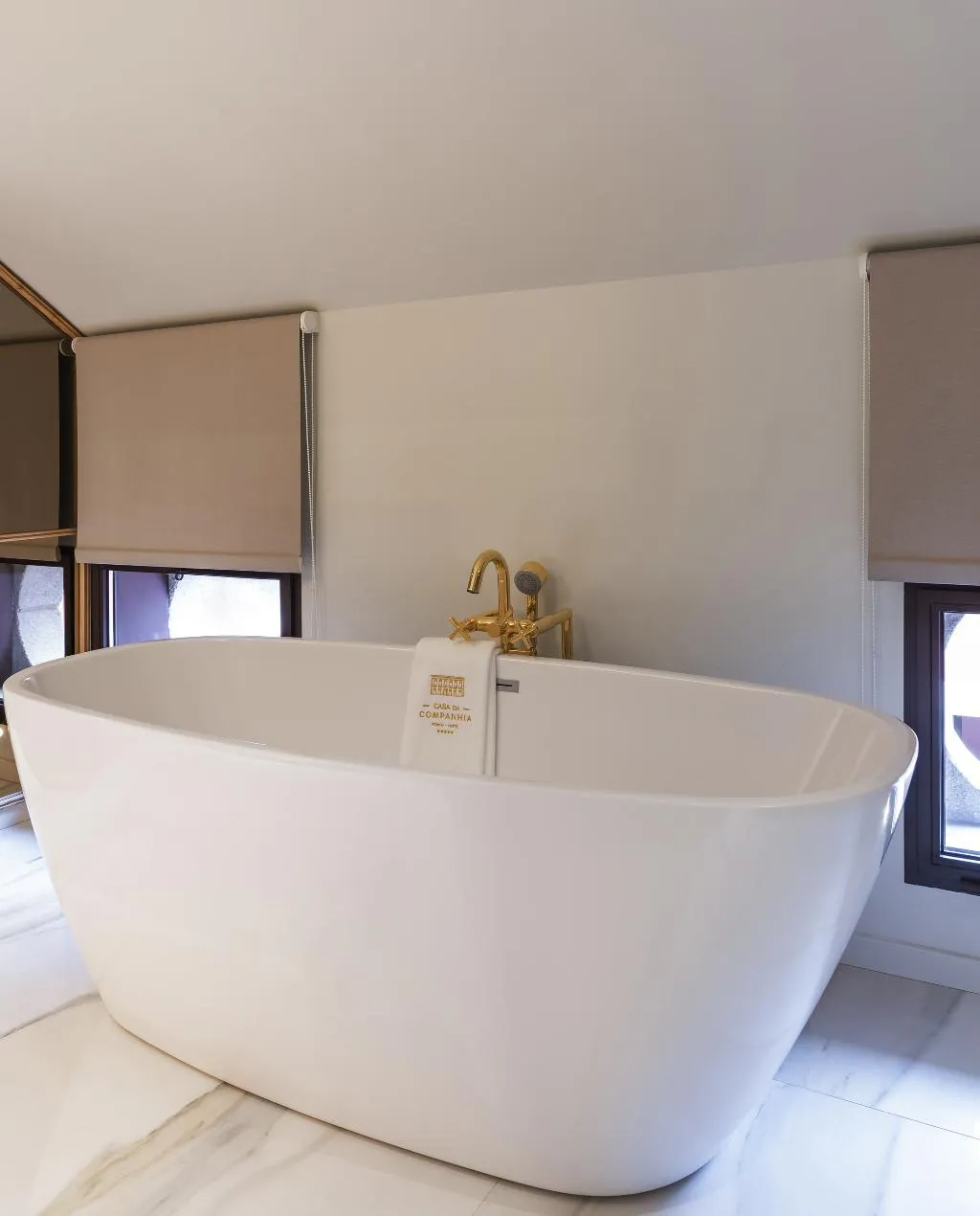 DOUBLE PREMIUM KING BED Room, Vignette Collection  Casa da Companhia, Porto