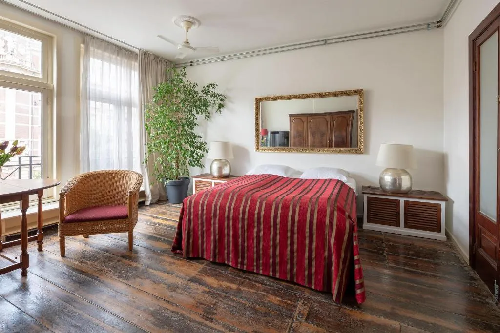 General view, Amsterdam House Hotel, Amsterdam