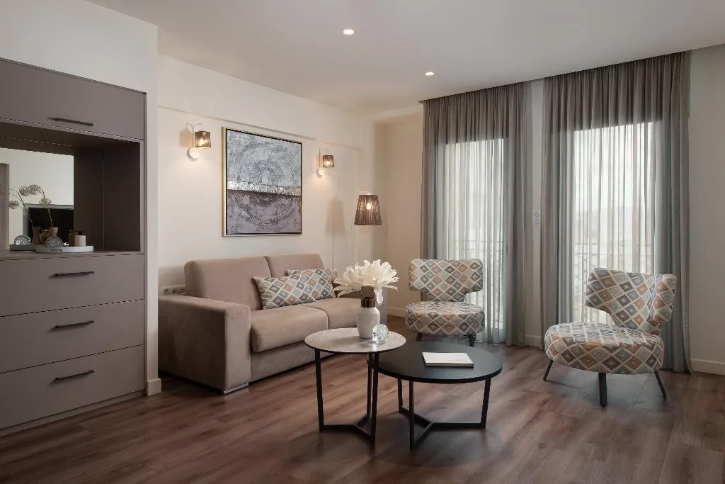 SUITE EXECUTIVE Room, The Urban Nest Athens - Suites & Apartments, Athens