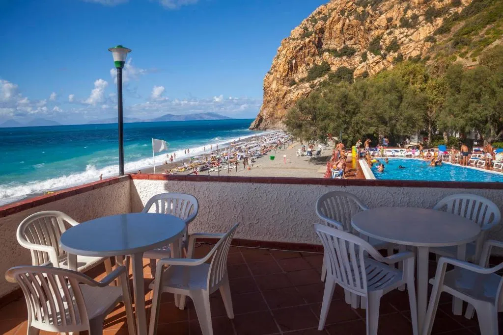 Bar, TH Gioiosa Marea – Capo Calava Village, Catania