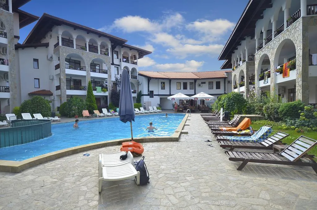 Pool, Severina B&B, Bourgas