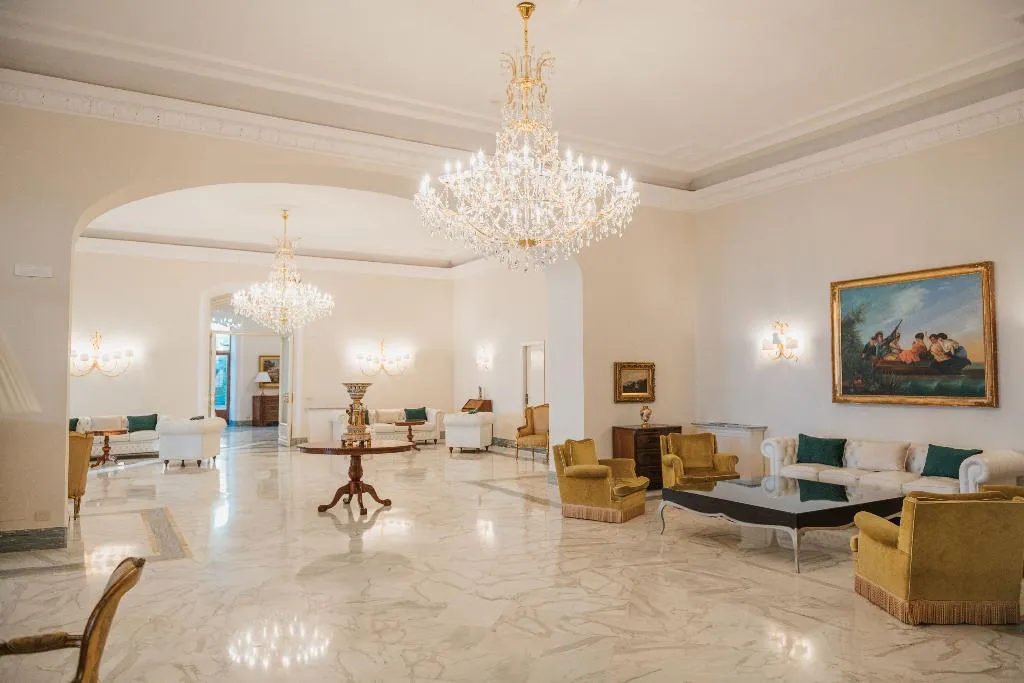 Bar, Grand Hotel Europa Palace, Naples