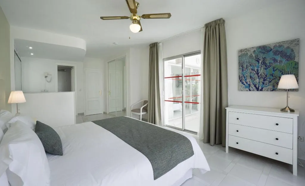 Room, Miraflores Beach & Country Club, Costa Del Sol