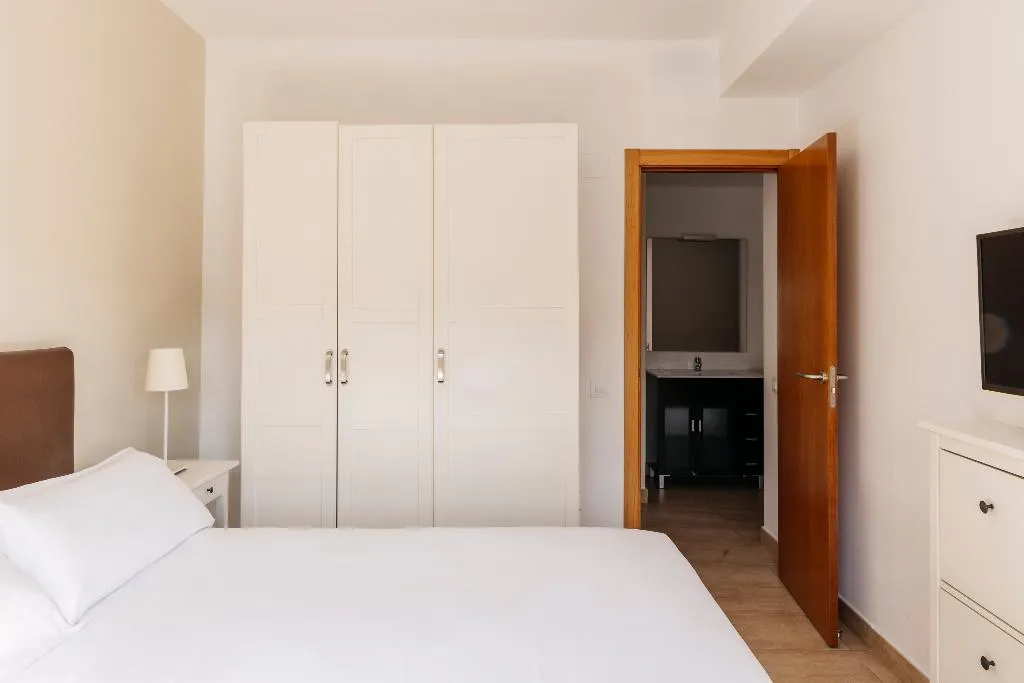 APARTMENT SUPERIOR Room, Barcelona Apartment Gran de Gracia, Barcelona