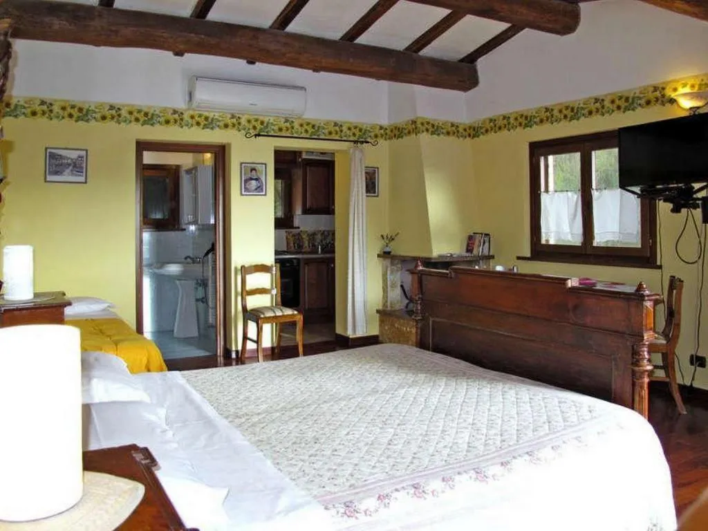 APARTMENT CAPACITY 3 Room, Podere Caldaruccio La Pineta, Perugia