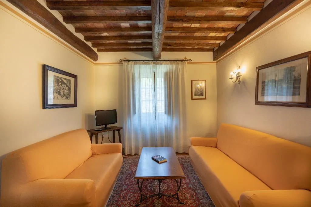 APARTMENT SUPERIOR TWO BEDROOMS Room, Villa Borgo San Pietro, Perugia