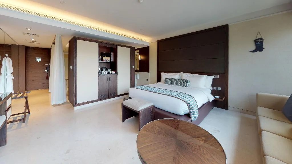 Room DELUXE Room, Melia Desert Palm Member of Melia Collection, Dubai