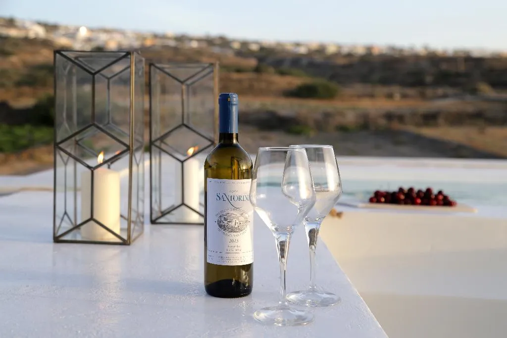 Pool, Vino Houses, Santorini