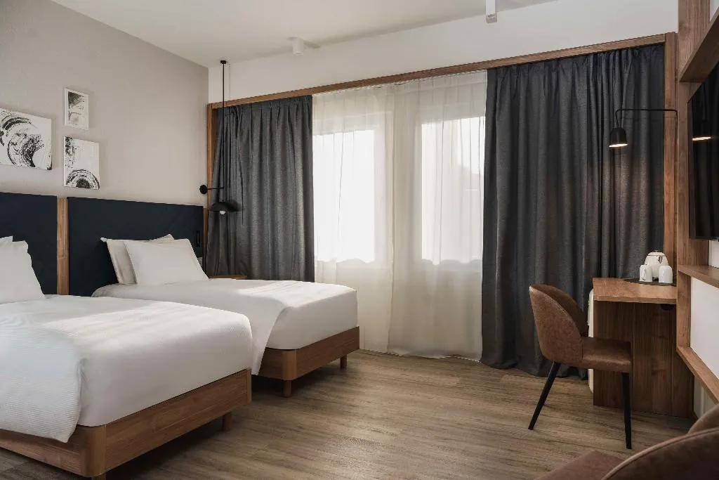 TWIN STANDARD Room, Hilton Garden Inn Padova City Centre, Venice