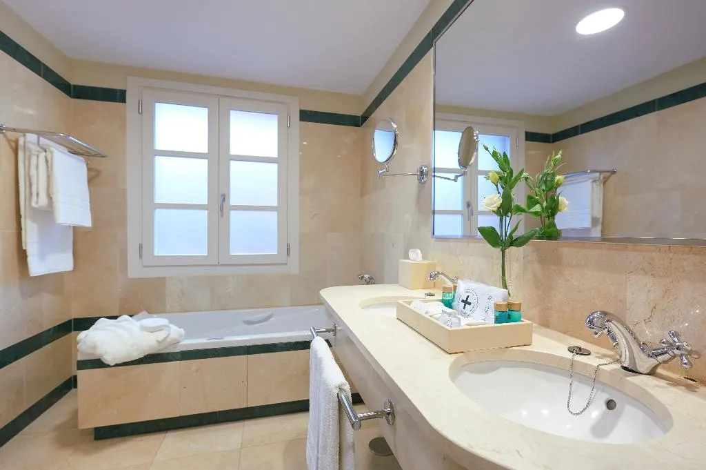 Double or Twin SUPERIOR Room, Las Casas de El Arenal, Seville